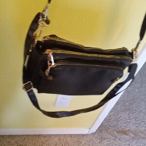 Elegant Black Shoulder Bag